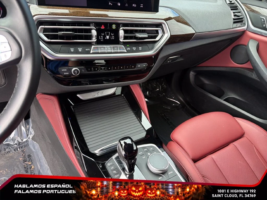 Used 2022 Black BMW xDrive30i image 19