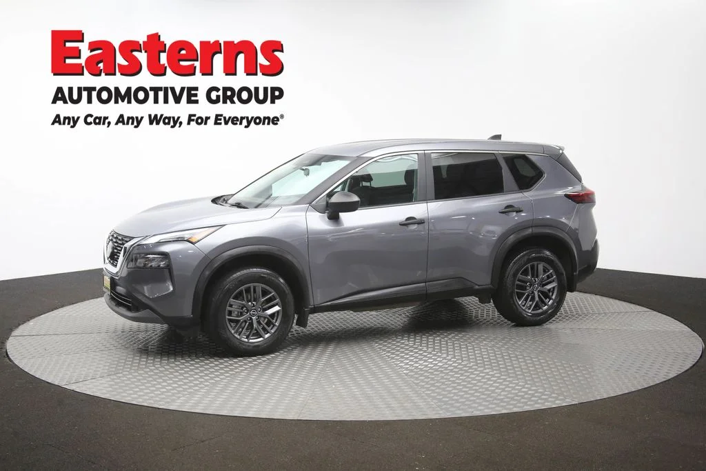Used 2023 Gray Nissan S image 57
