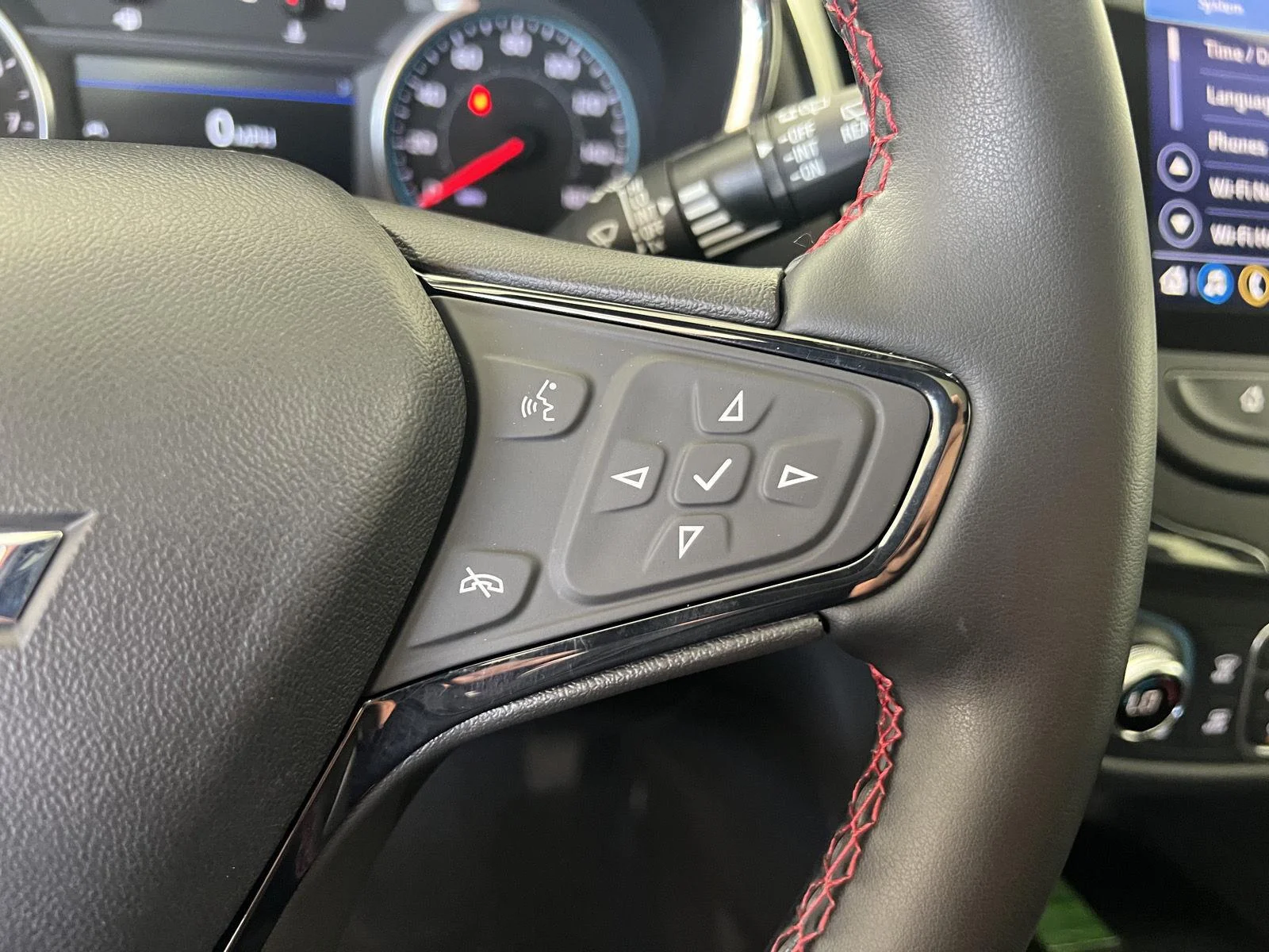 Used 2024 Lakeshore Blue Metallic Chevrolet RS image 10