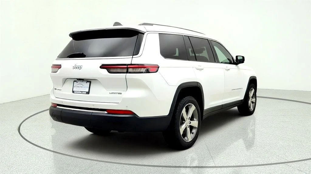 Used 2022 Bright White Clearcoat Jeep Limited 4x4 w/ Panoramic Roof, Navigation & 20