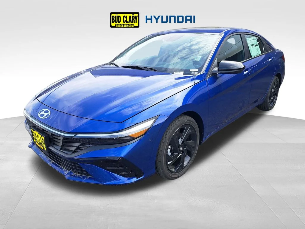 2026 Hyundai Elantra 2.0 SEL Sport Premium's photo
