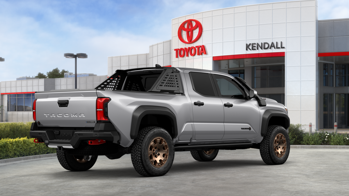 New 2026 Celestial Silver Metallic Toyota Trailhunter image 32