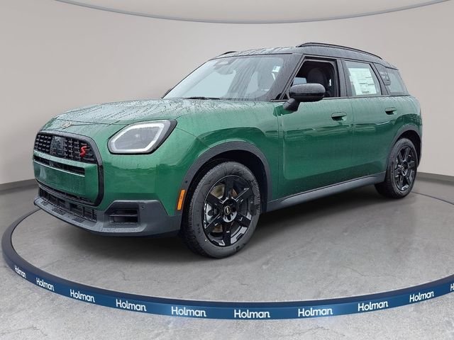 2027 MINI Countryman Signature Plus