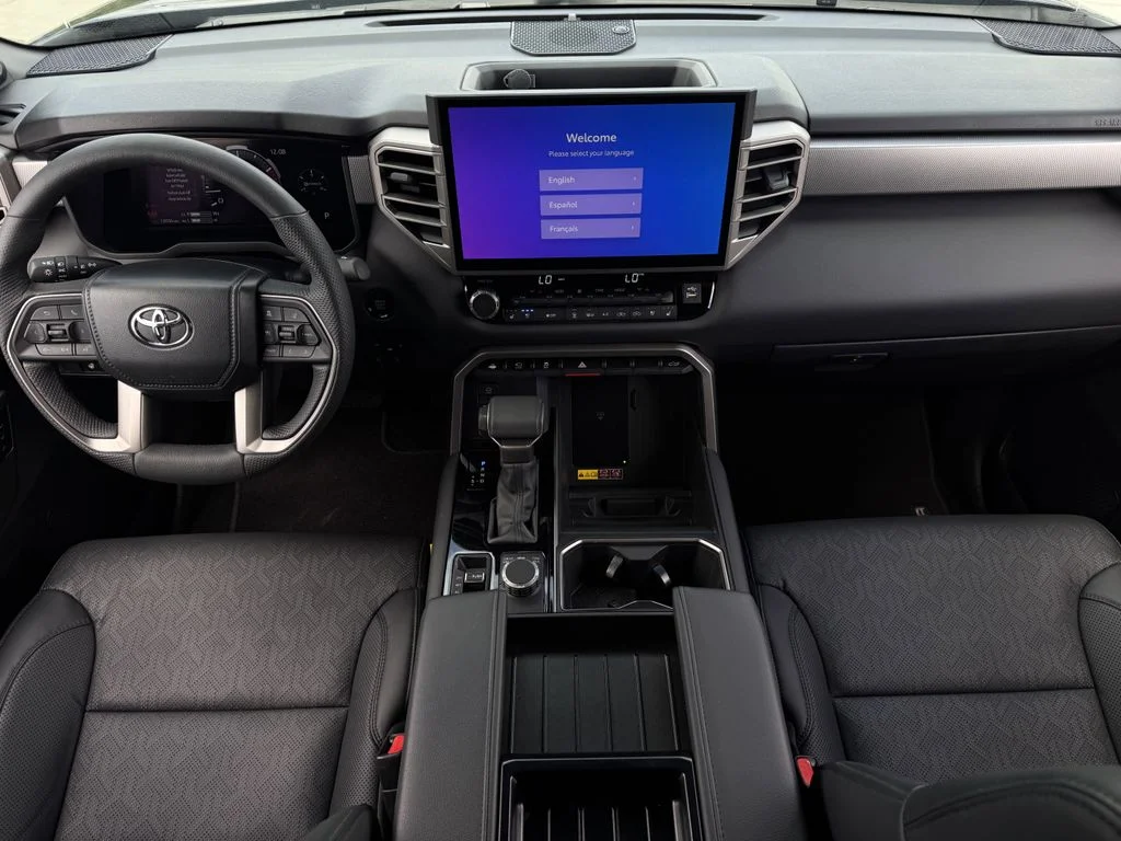 Used 2025  Toyota Limited image 12