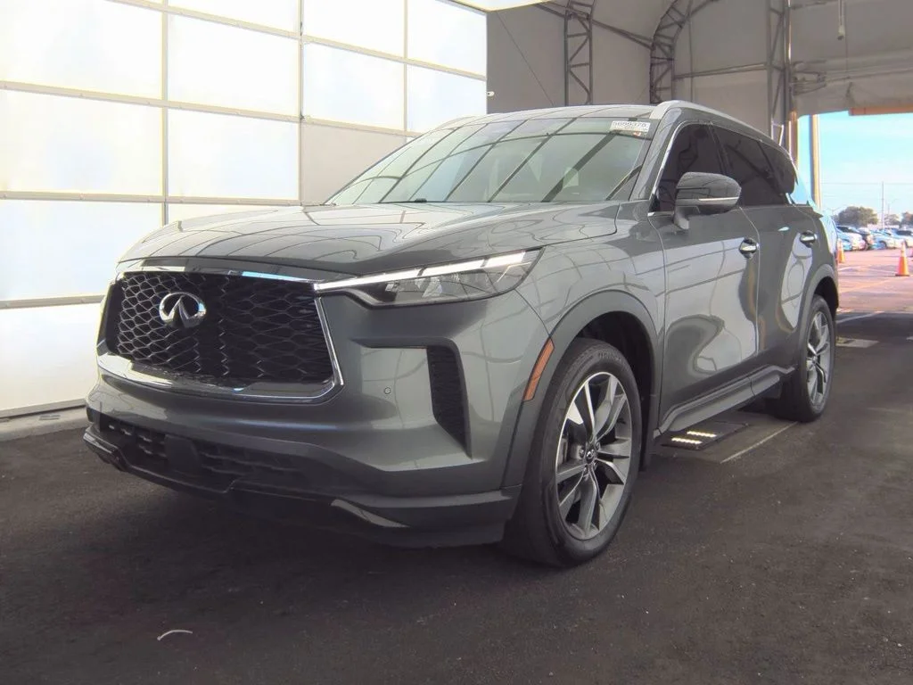Certified Used 2024 Graphite Shadow INFINITI LUXE image 1