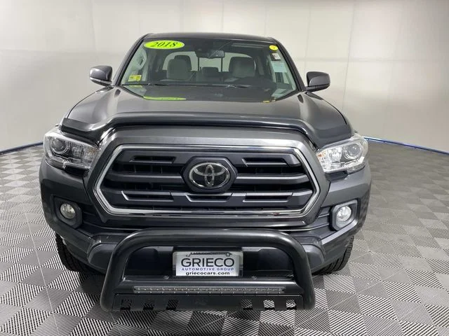 Used 2018 Gray Toyota SR5 image 3