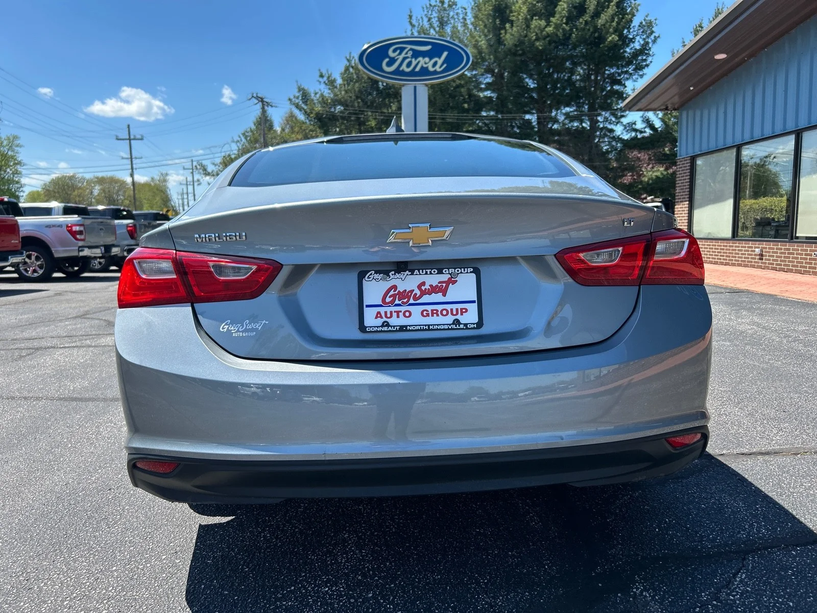Used 2023 Silver Chevrolet LT image 7