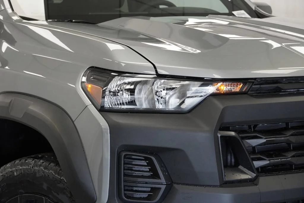 New 2026 Sterling Gray Metallic Chevrolet Trail Boss image 29