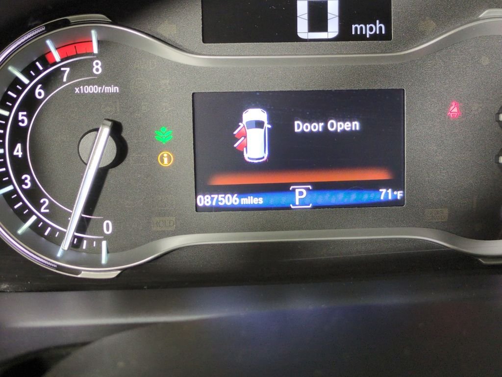 Used 2017 White Diamond Pearl Honda Touring image 16