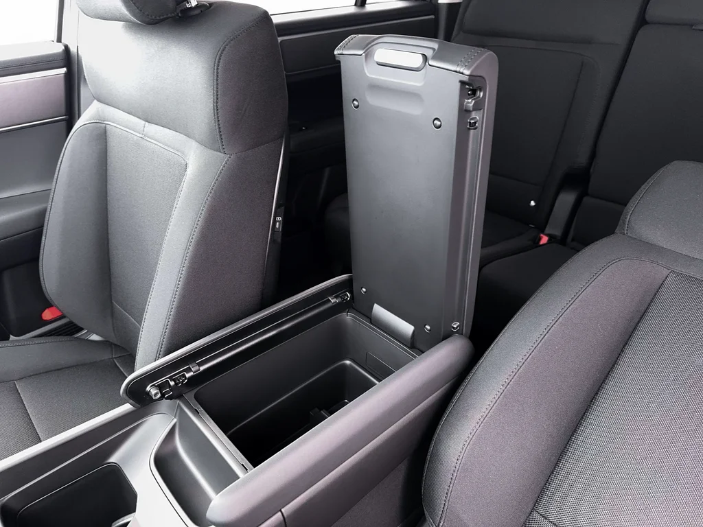 Used 2026 Gray Hyundai SE image 19