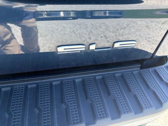 Used 2021 Blue GMC SLE image 5