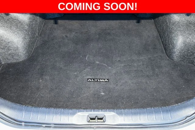 Used 2023 Silver Nissan 2.5 SV image 20