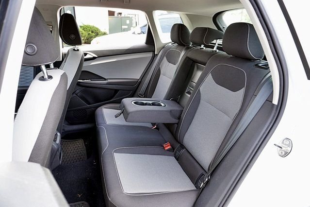 Used 2022 White Volkswagen 1.5T S image 15