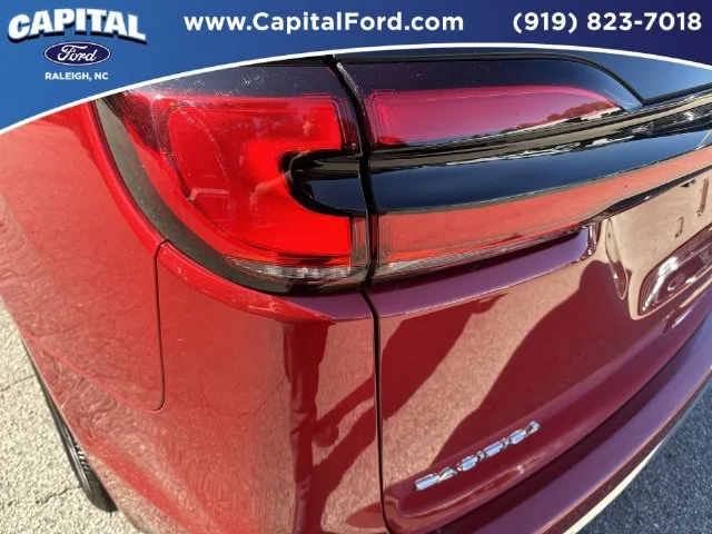 Used 2025 Red Chrysler Select image 15