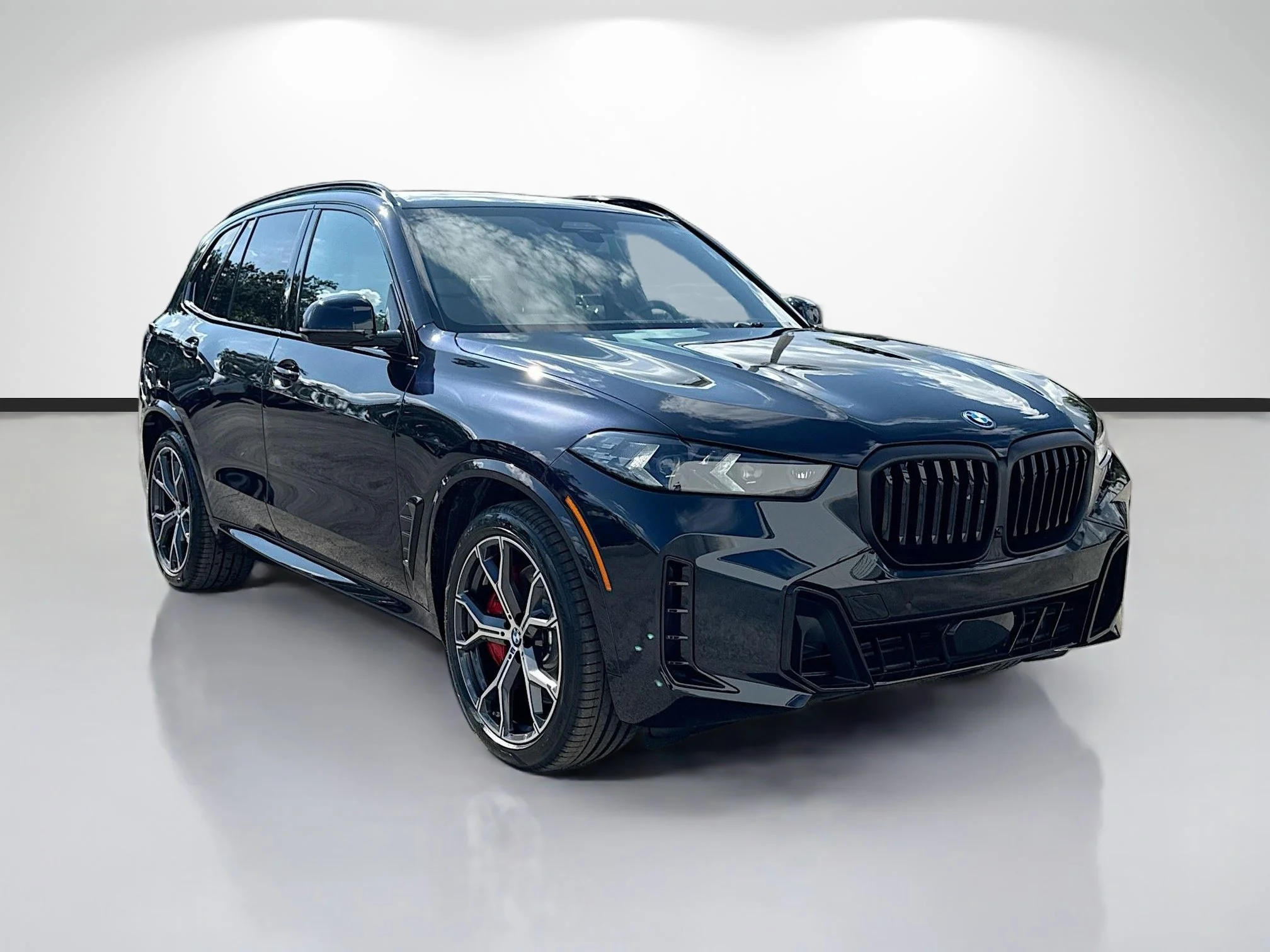 New 2026 Carbon Black Metallic BMW xDrive50e image 1
