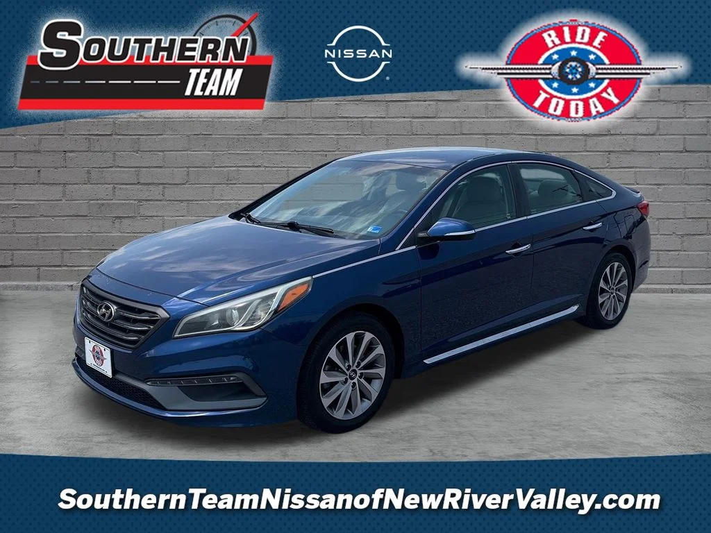 Used 2015 Blue Hyundai Sport image 1