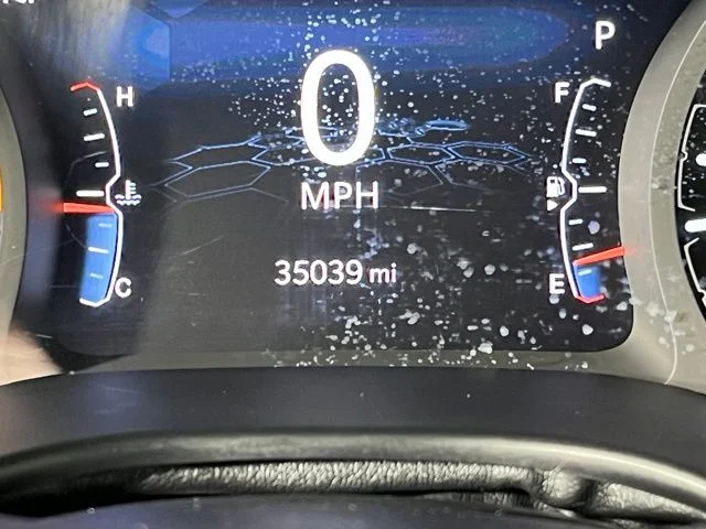 Used 2023 Gray Jeep Latitude Lux image 26