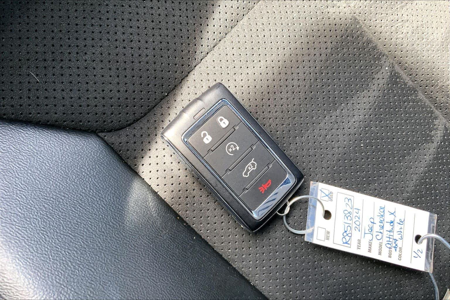 Used 2024 Bright White Clearcoat Jeep Altitude X image 14