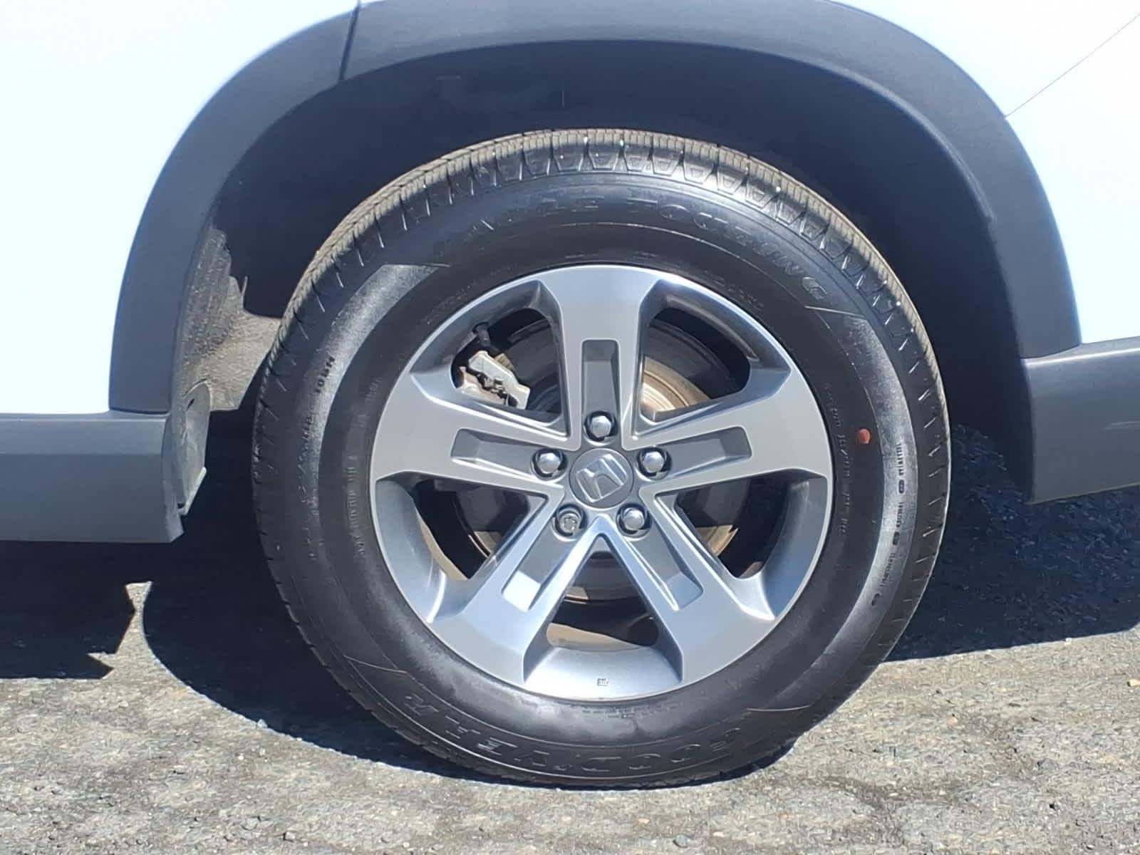 2024 Honda Pilot EX-L - Photo 9