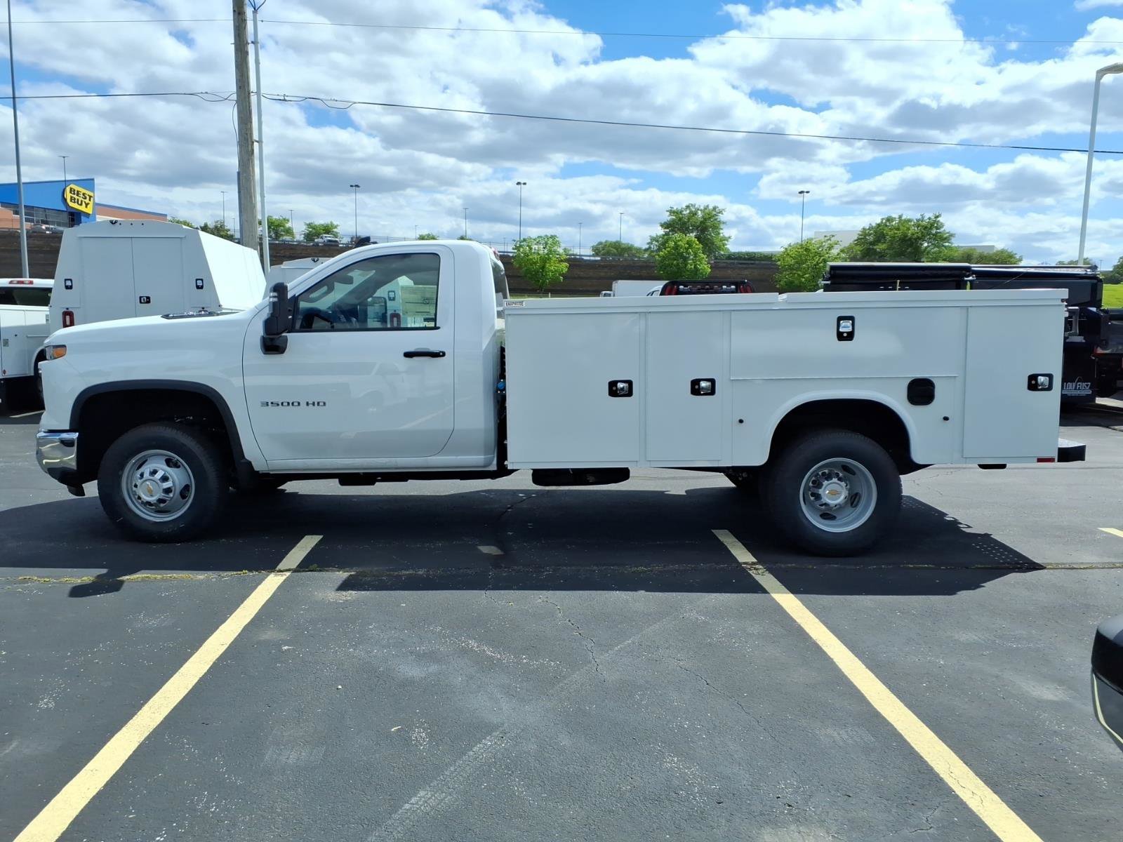 New 2026 Summit White Chevrolet Work Truck image 3