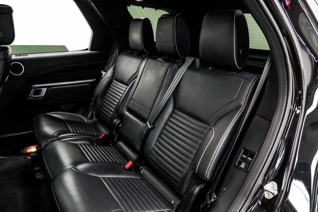 Used 2022 Black Land Rover HSE R-Dynamic image 18