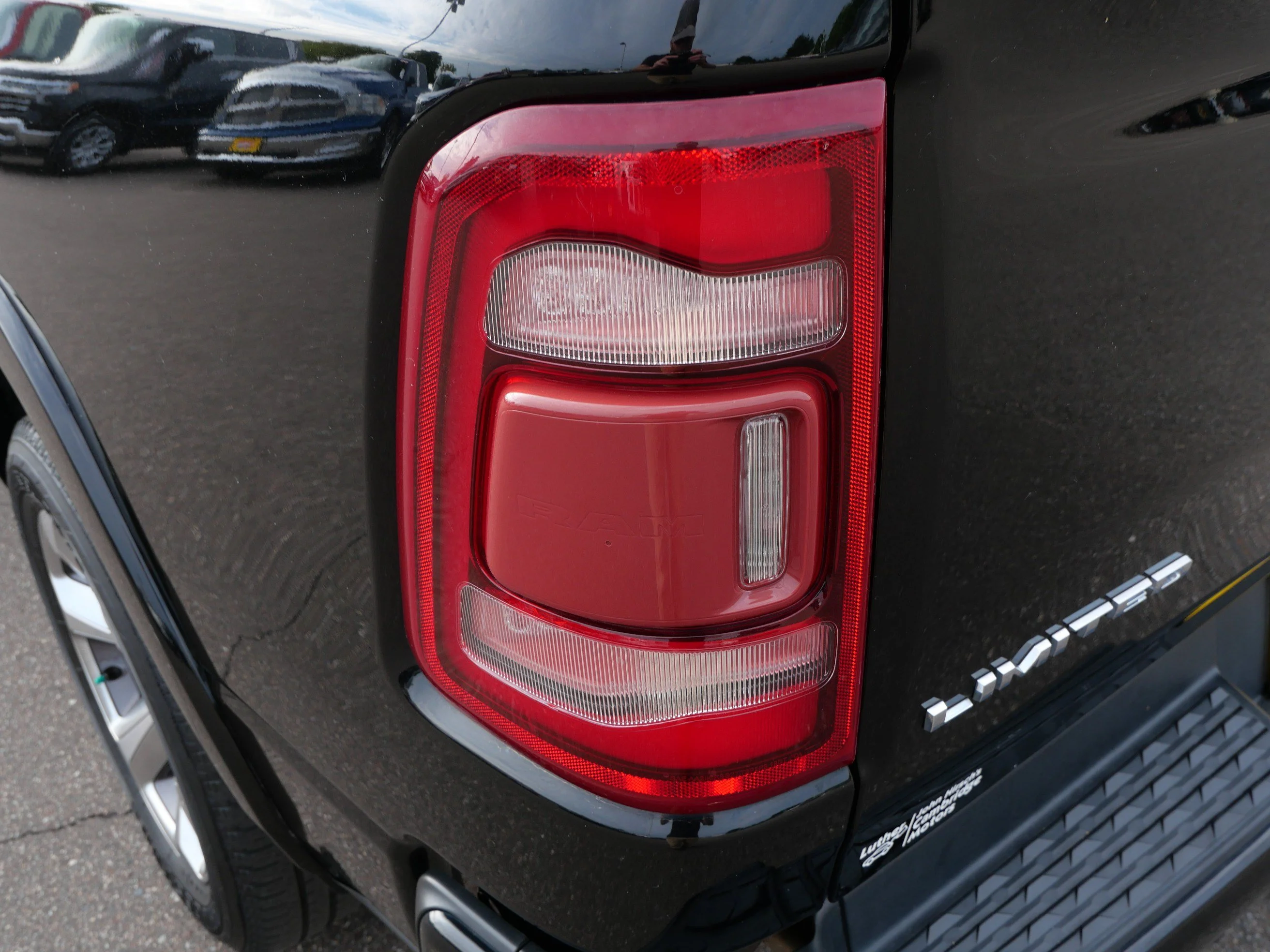 Used 2020 Diamond Black Crystal Pearlcoat Ram Limited image 18