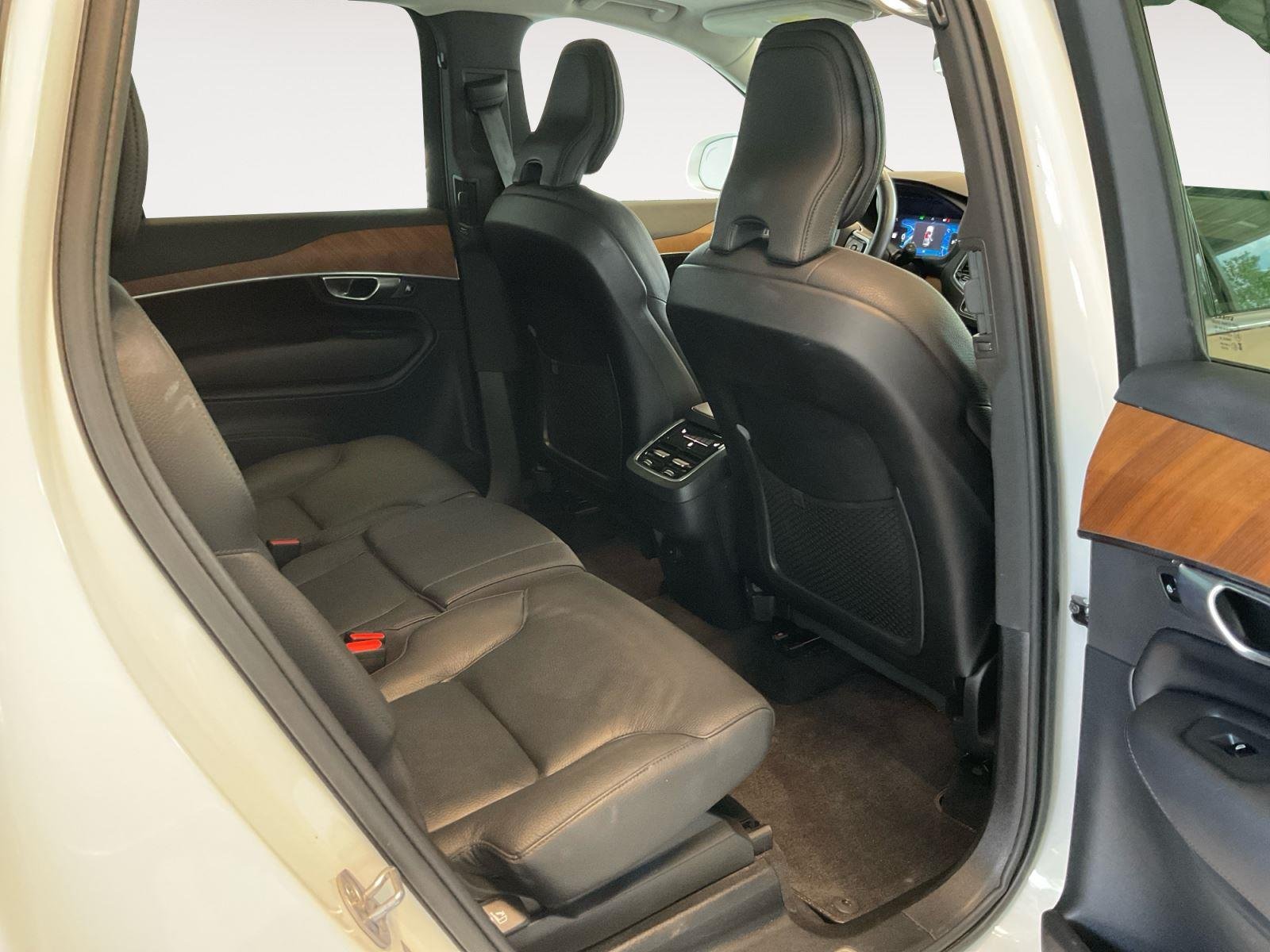 Used 2023 Crystal White Metallic Volvo Plus image 13