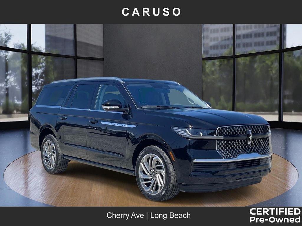 Certified Used 2025 Black Metallic Lincoln Reserve image 1