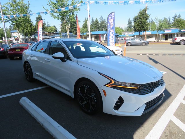 Used 2022 Glacial White Pearl Kia LX image 6