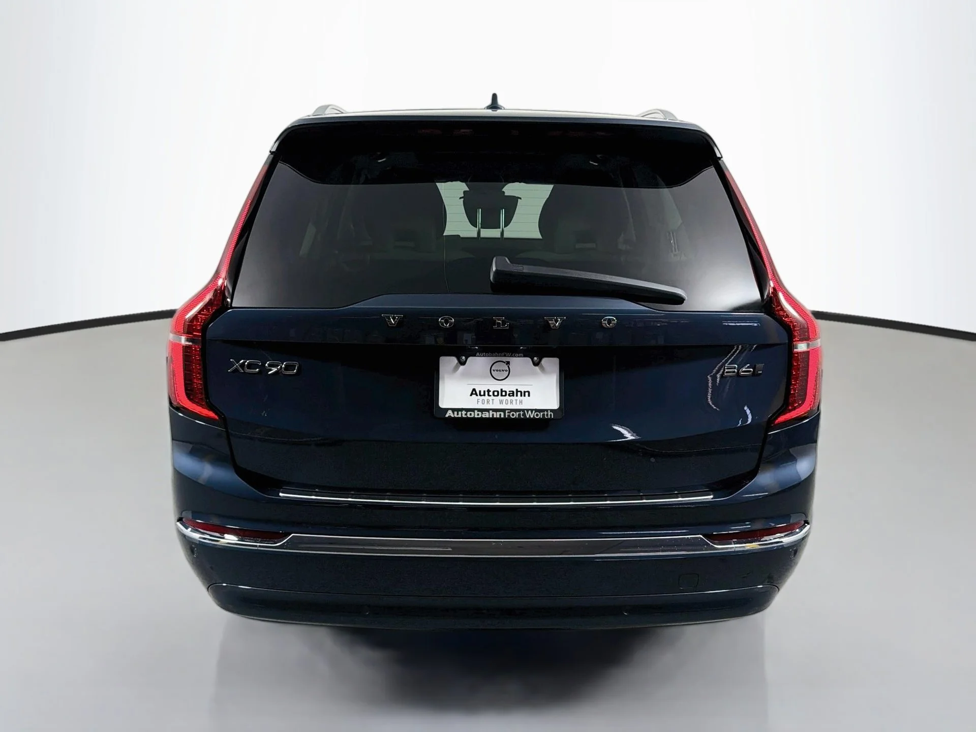 New 2027 Denim Blue Volvo Ultra image 6