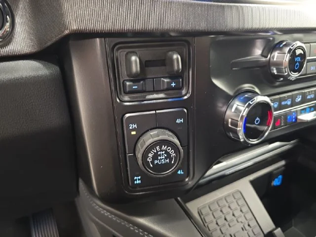 New 2027 Agate Black Metallic Ford F-350® Platinum® image 36