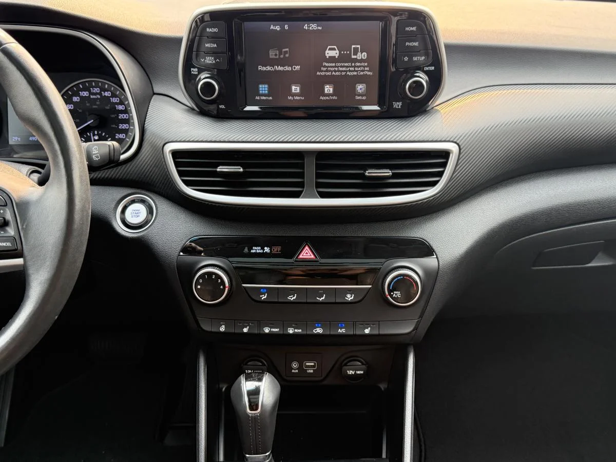Used 2021 White Hyundai Urban Edition image 22
