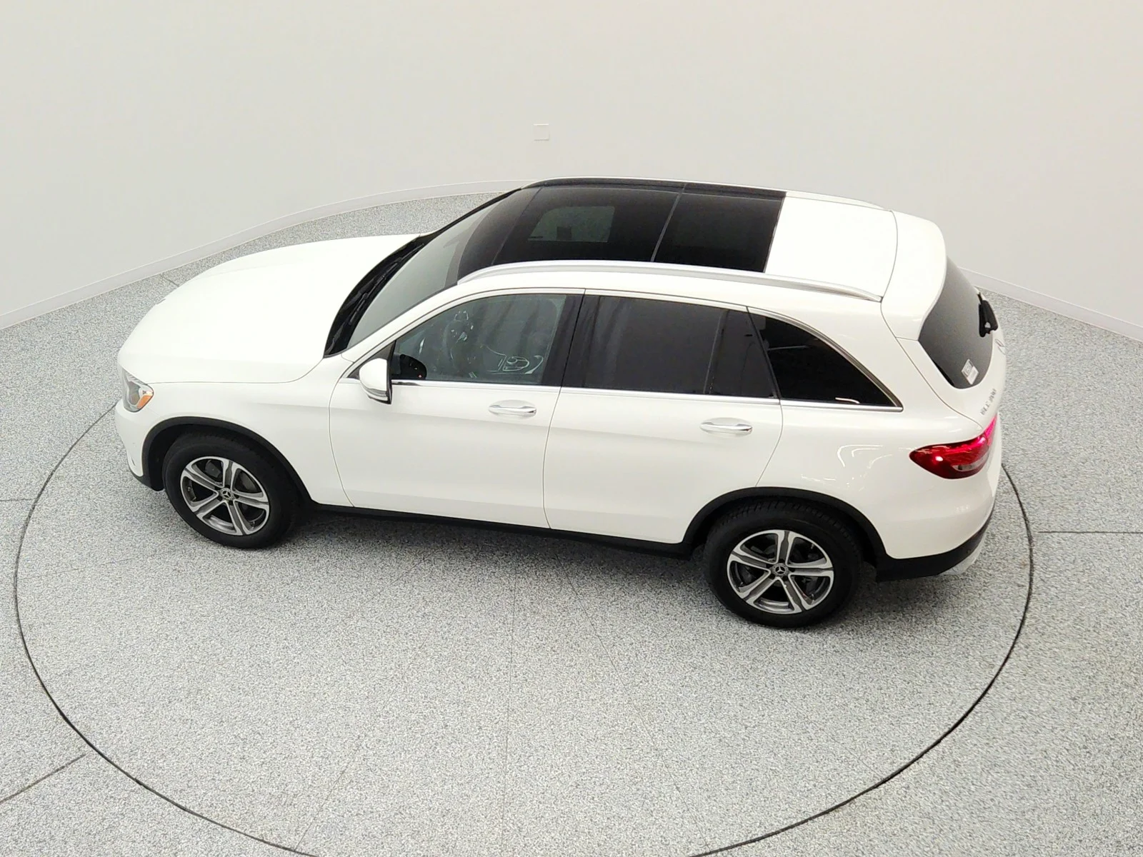 Used 2019 Polar White Mercedes-Benz GLC 300 SUV image 30