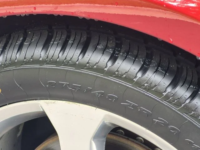 Used 2015 Red Chevrolet SS image 20