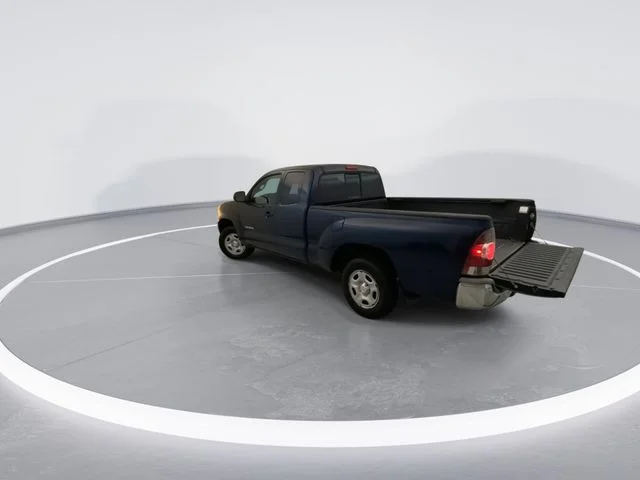 Used 2013 Blue Toyota Base image 6