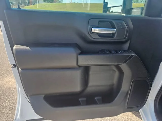 New 2026 Summit White GMC Pro image 10