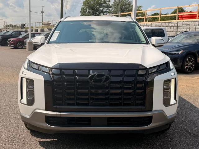 Used 2023 White Hyundai SEL image 8