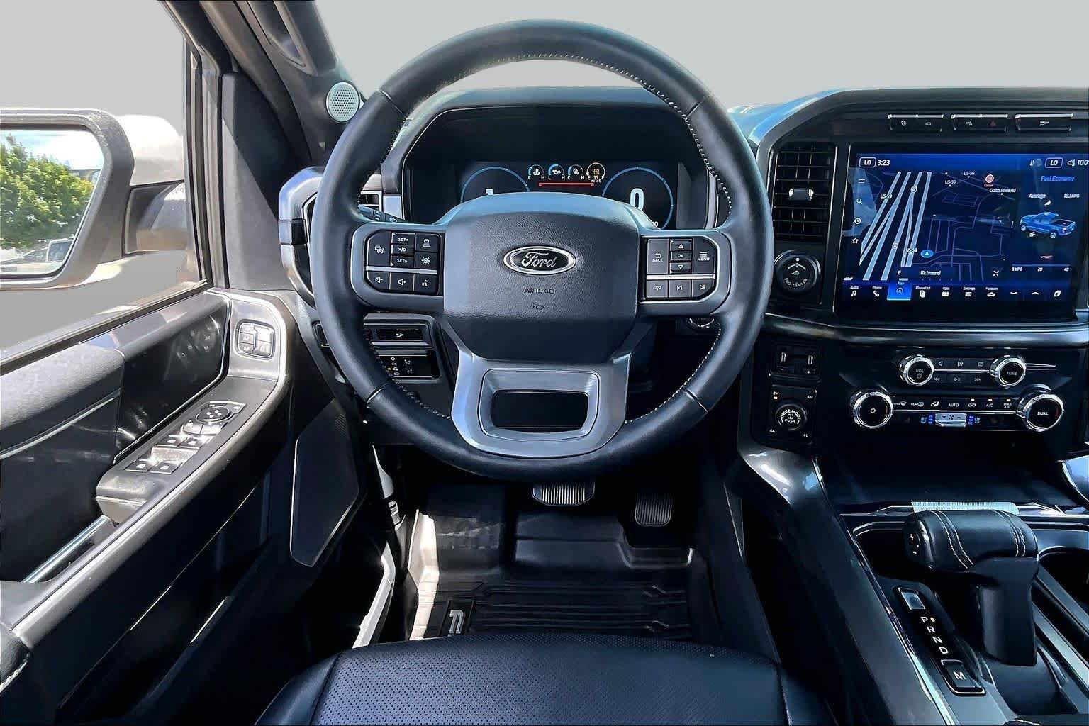 Used 2023 Star White Metallic Tri-Coat Ford LARIAT image 6