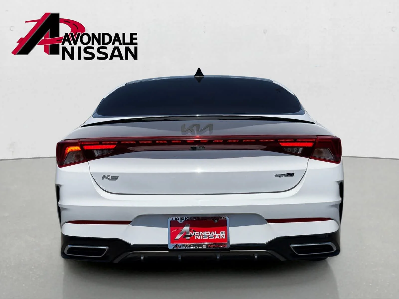 Used 2022 Glacial White Pearl Kia GT-Line image 5