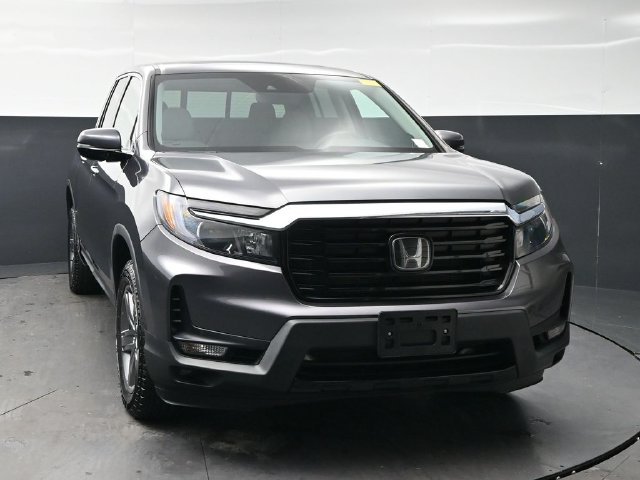 Certified Used 2023 Modern Steel Metallic Honda AWD RTL-E image 2
