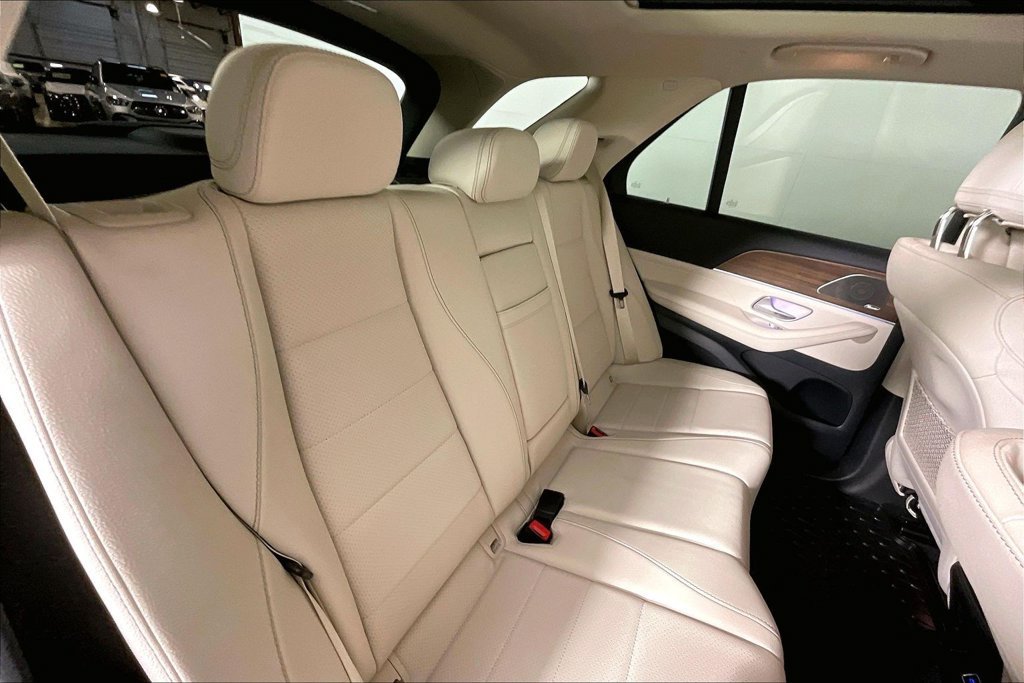 2026 Mercedes-Benz GLE GLE450 - Photo 19