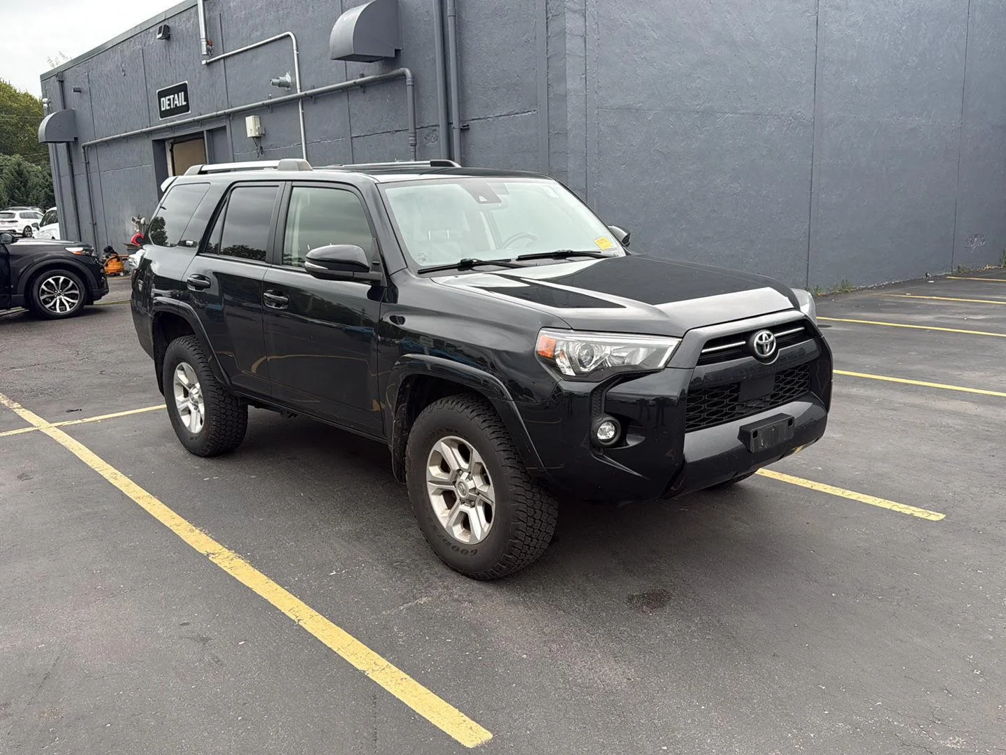 Used 2022 Midnight Black Metallic Toyota SR5 Premium image 13