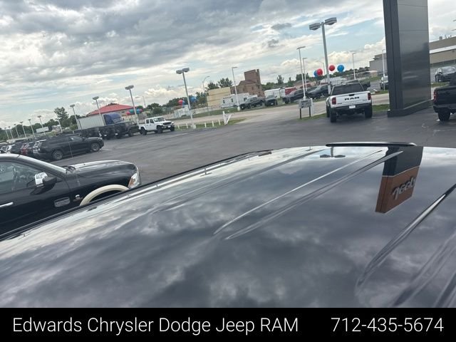 Used 2019 Black Toyota SR5 image 25