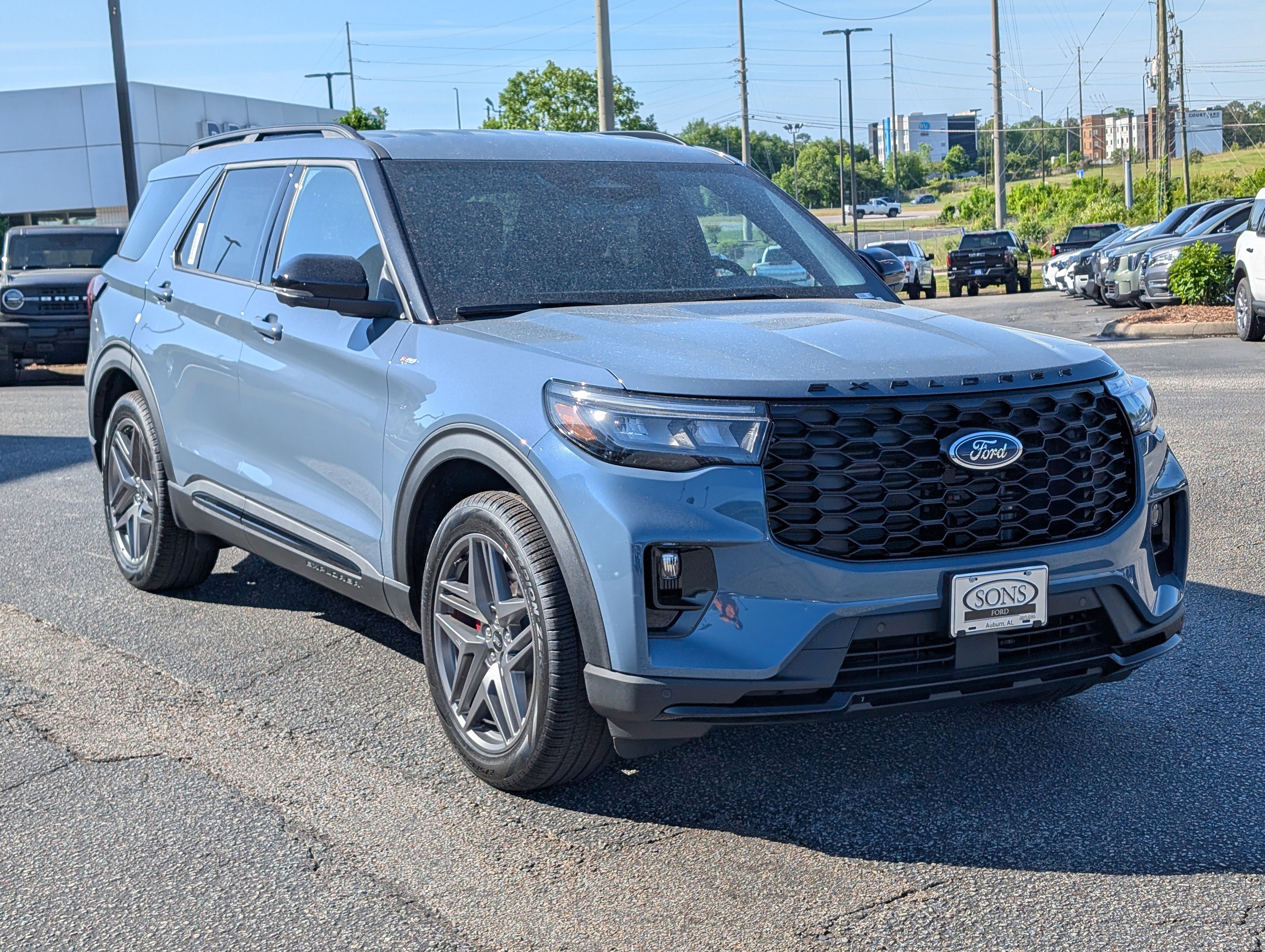 New 2026 Vapor Blue Metallic FORD ST-Line image 4