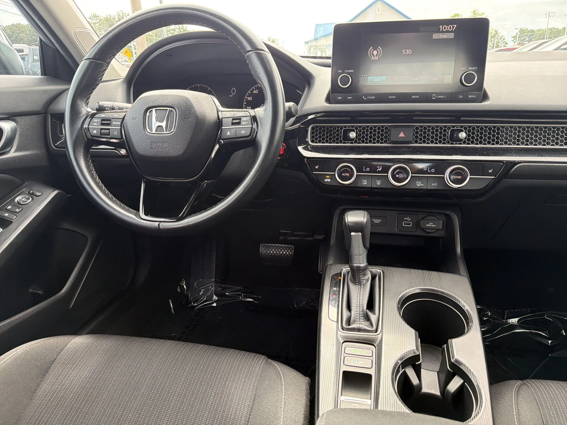 Certified Used 2024 Morning Mist Metallic Honda EX image 3