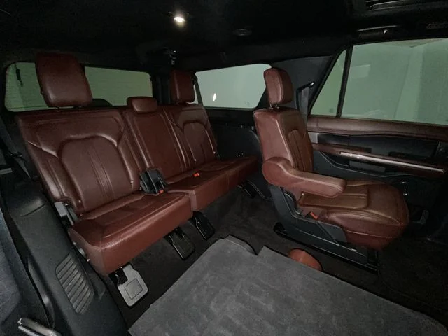Used 2022 White Ford Limited image 24