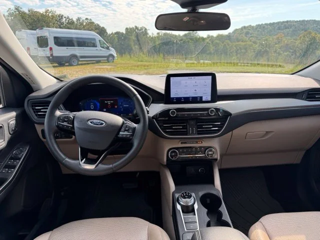 Used 2021 Red Ford SEL image 17