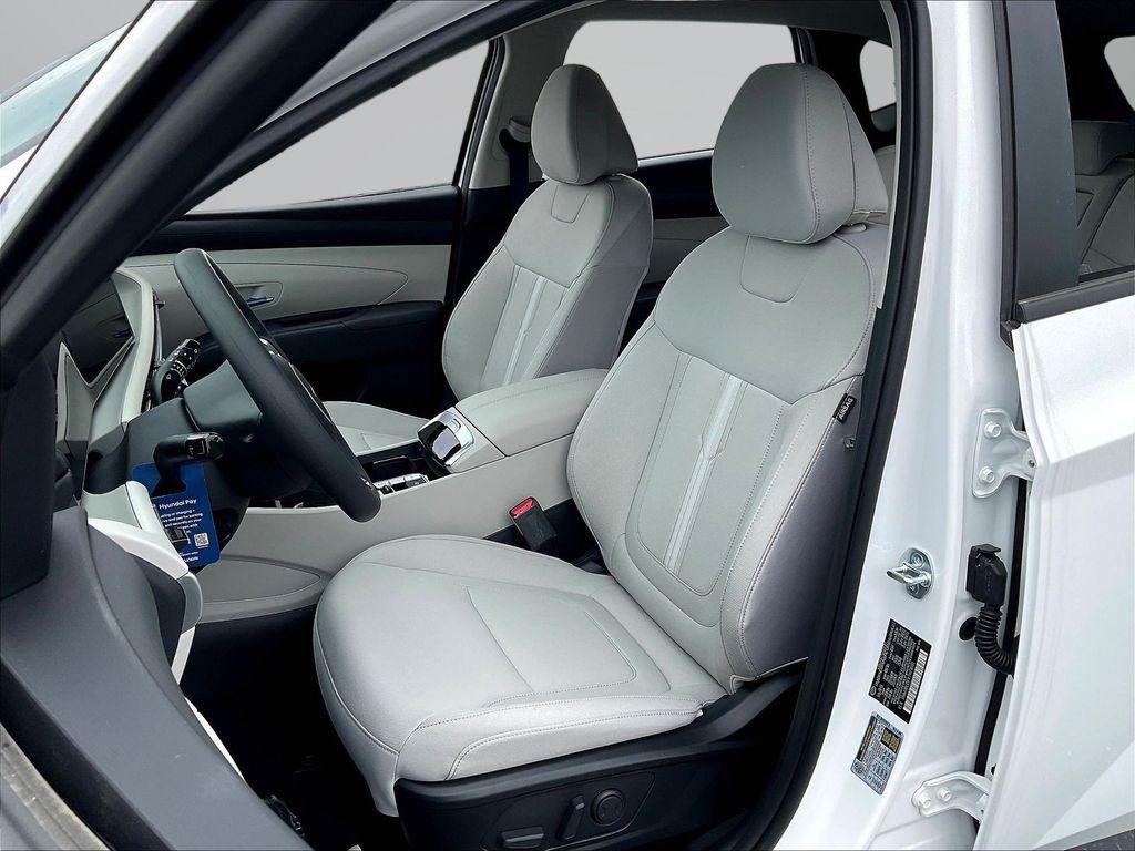 New 2026 White Hyundai SEL AWD image 26