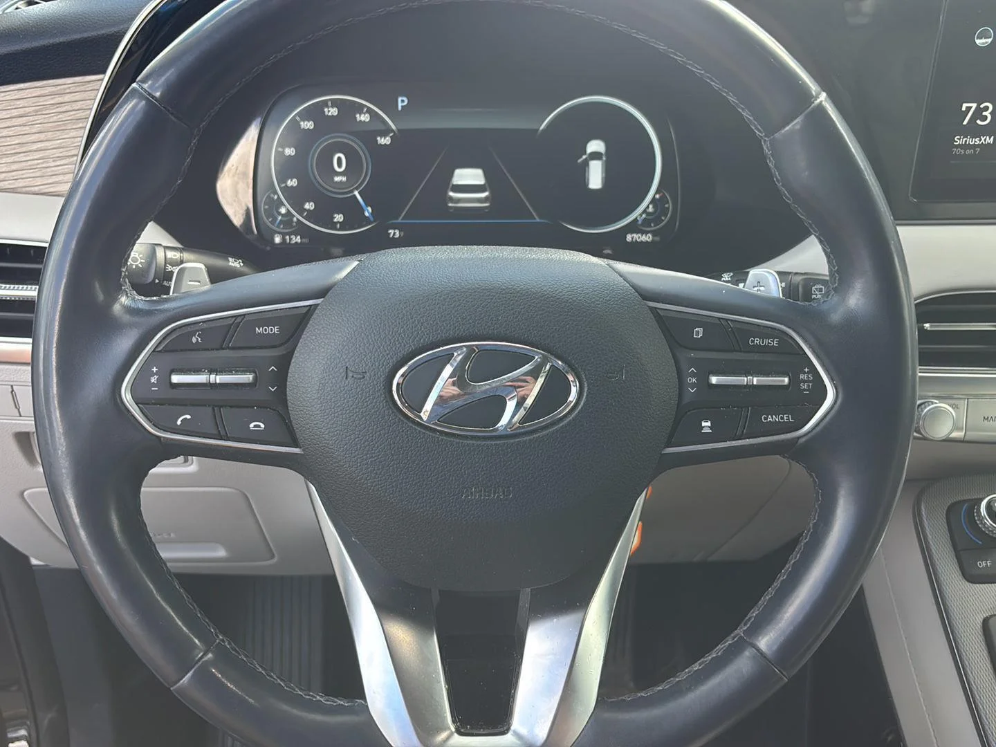 Used 2022 Abyss Black Pearl Hyundai Limited image 9