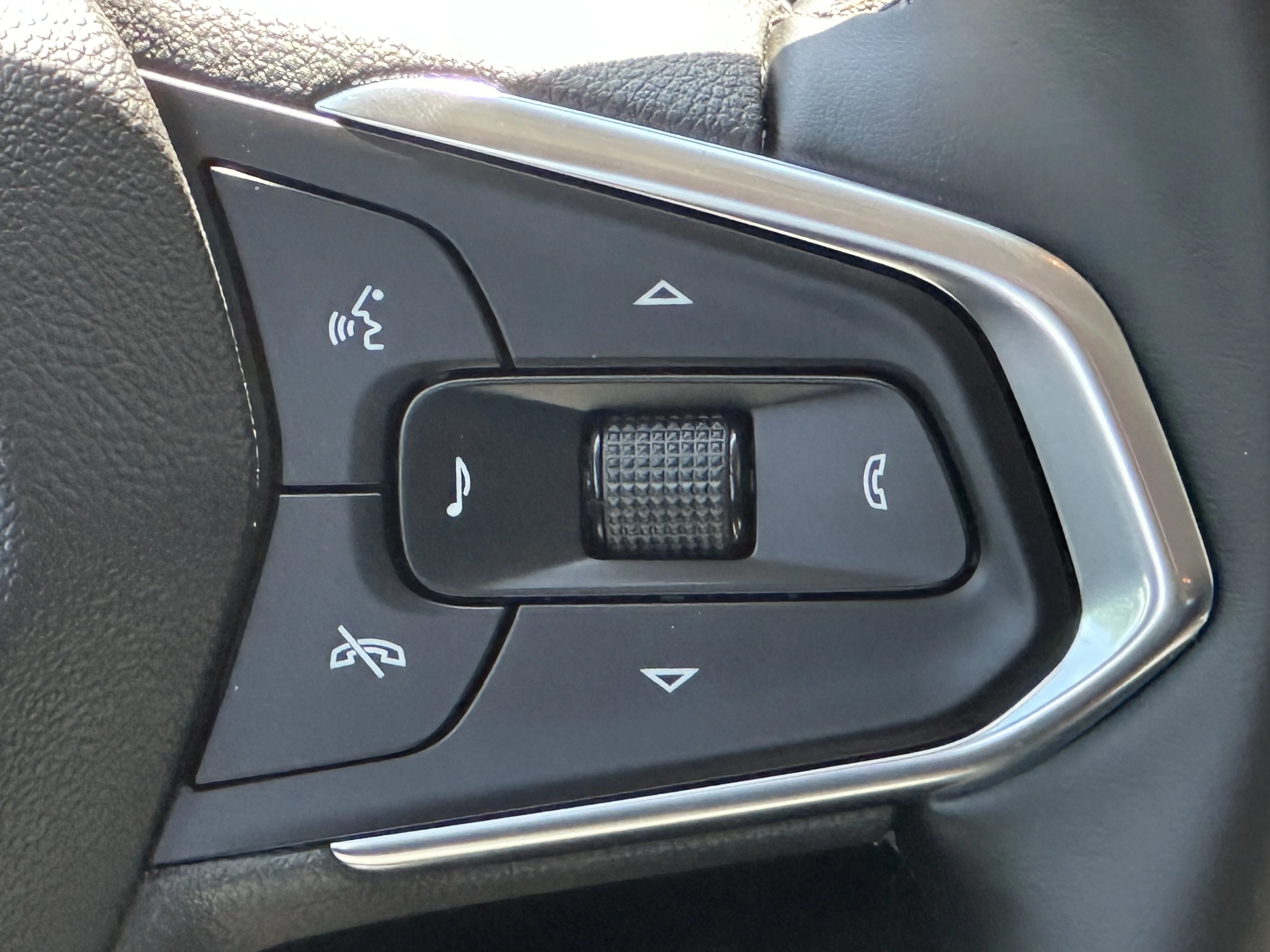 Certified Used 2026  Chevrolet LT image 13